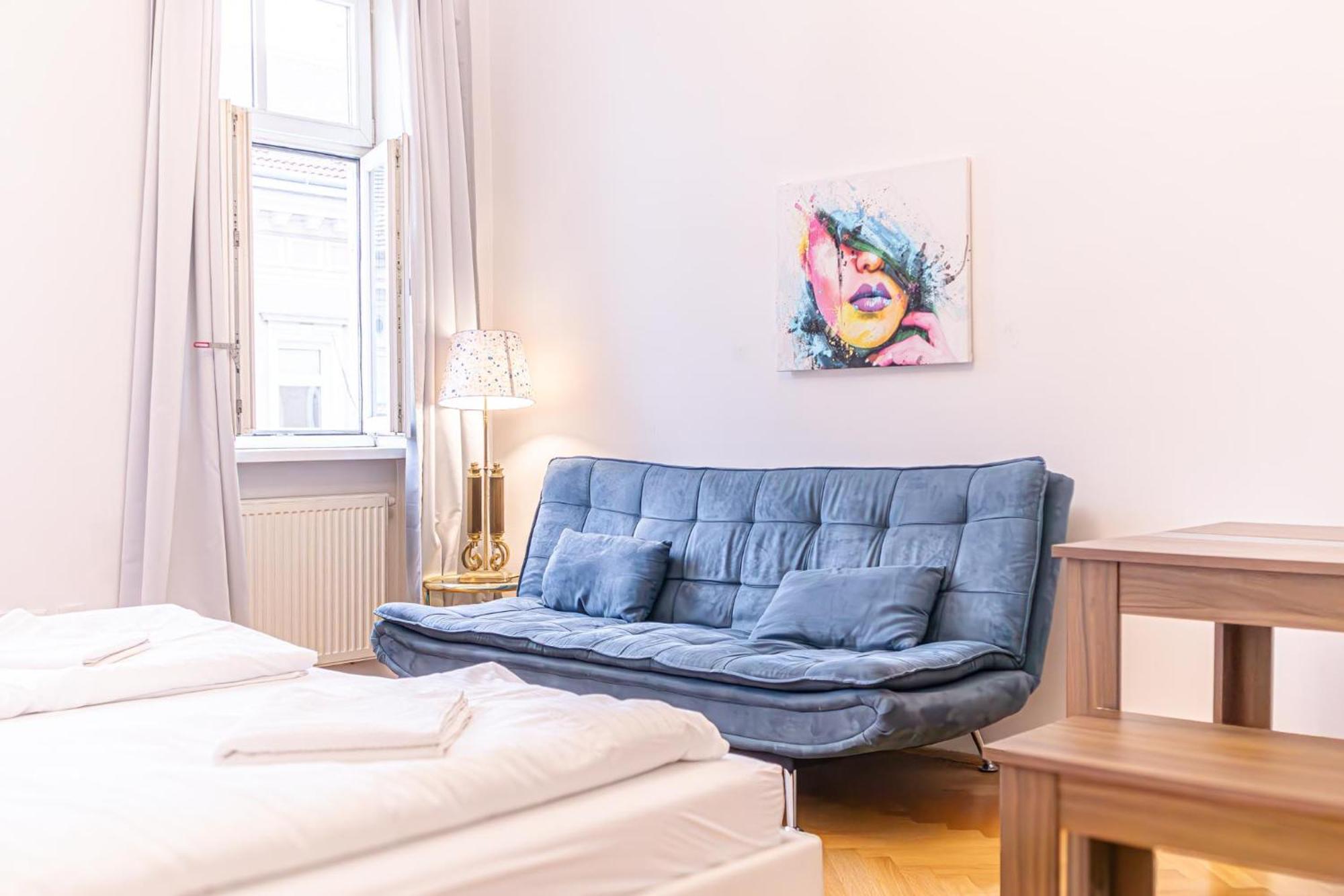 Amazing 2Br City Stay, Wiener Stadthalle ภายนอก รูปภาพ